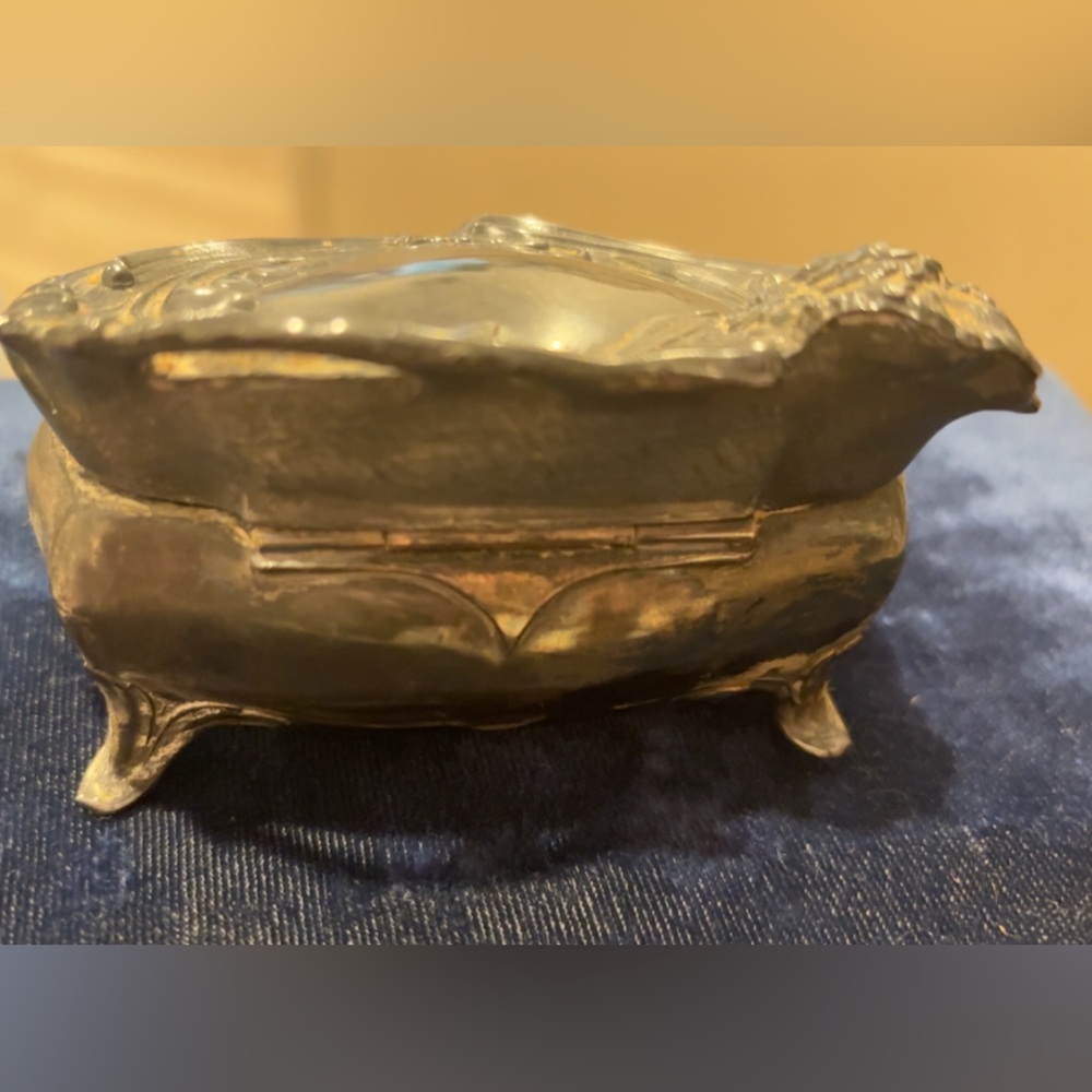 Vintage, Art Nouveau Style, Silver-Plated Decorative Trinket Box - Picture 3 of 4